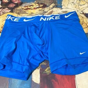 1 Nike Boxers